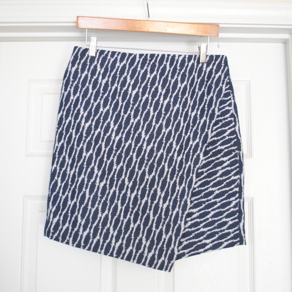 EUC LOFT Ikat pencil skirt - Picture 2 of 3